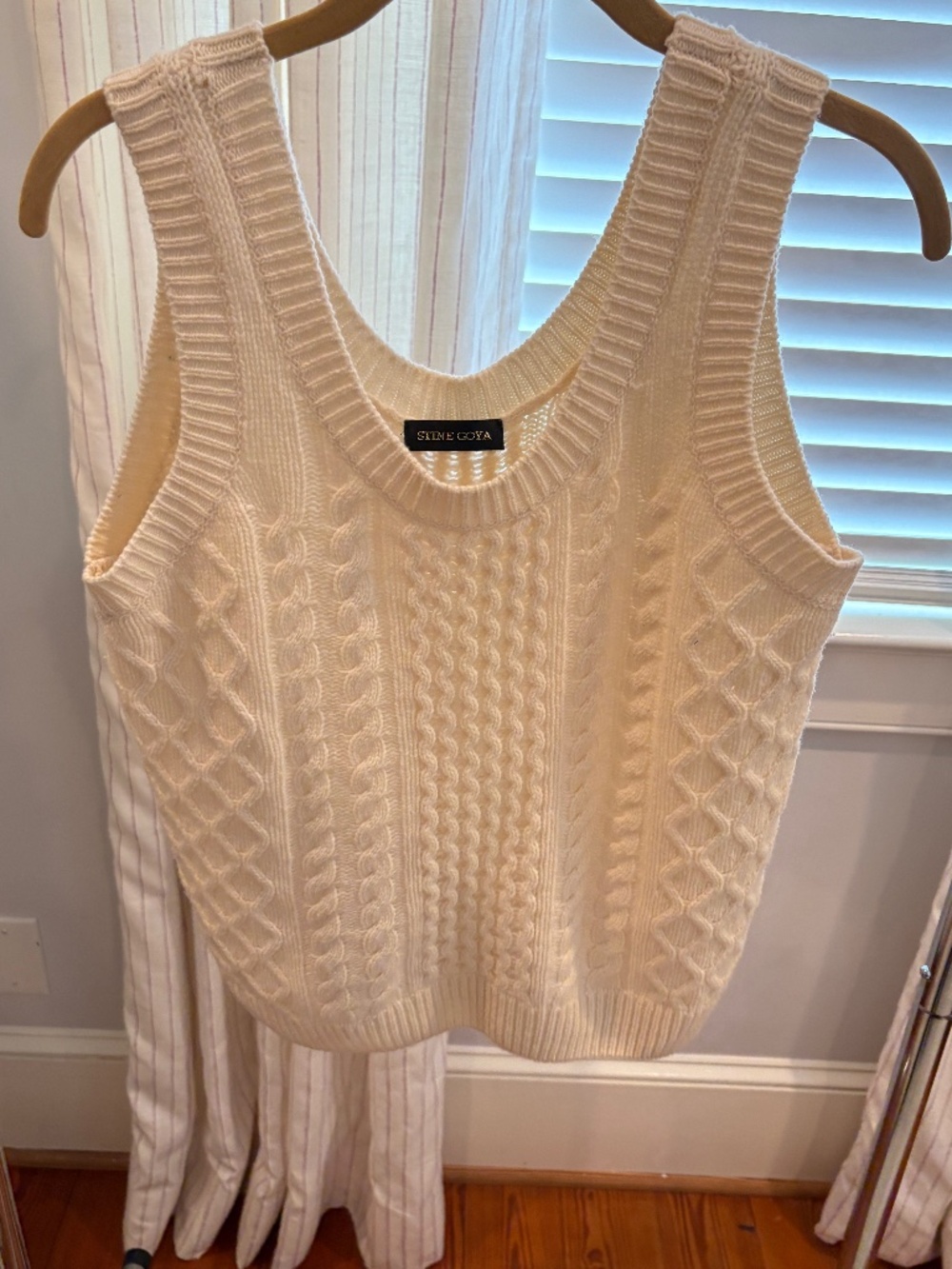 STINE GOYA  Sweater vest